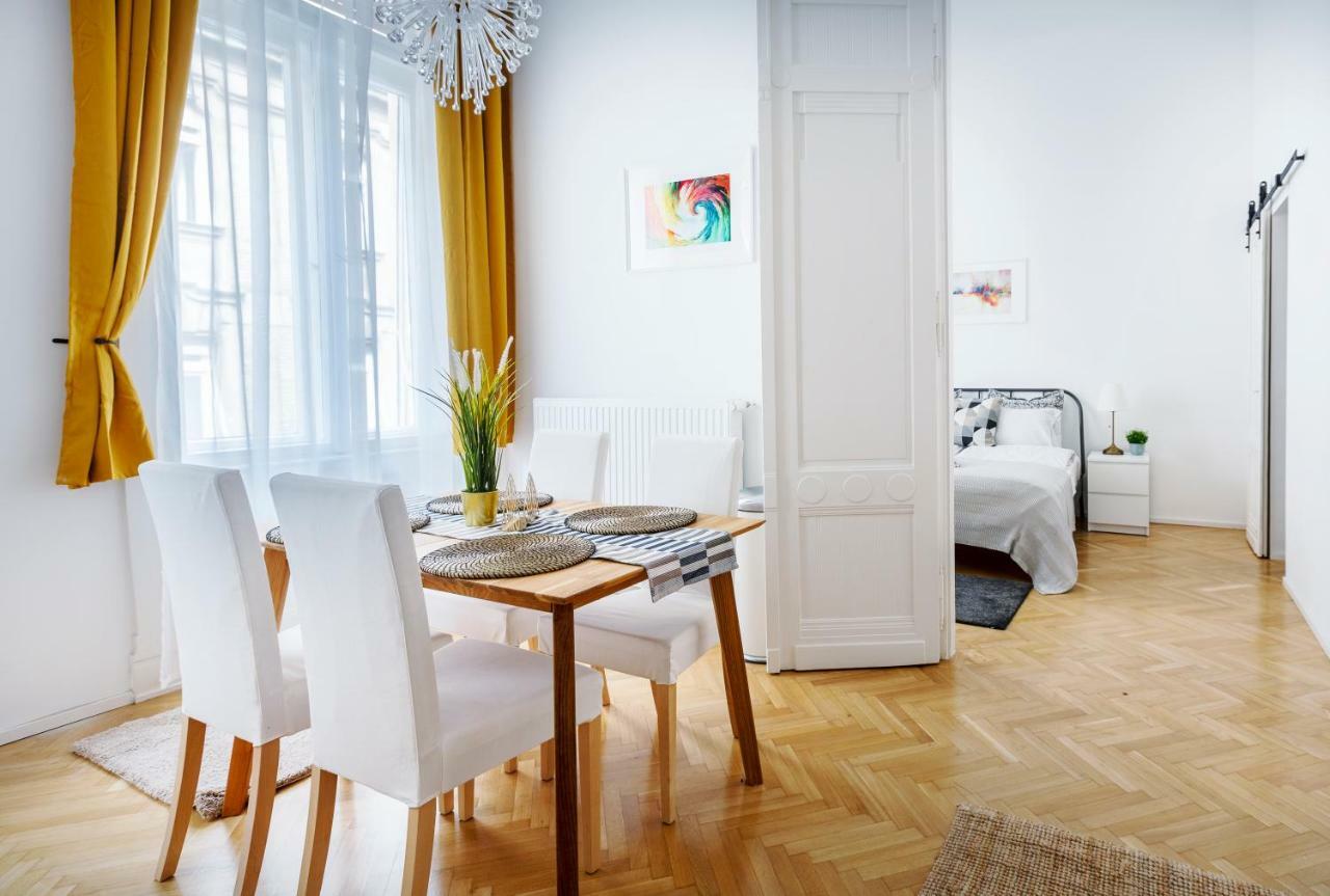 Exclusive Downtown Bella Home Budapeste Exterior foto