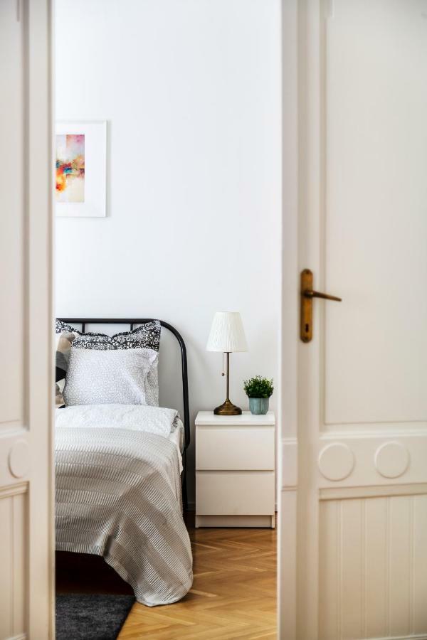 Exclusive Downtown Bella Home Budapeste Exterior foto