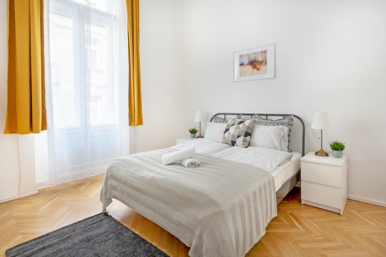 Exclusive Downtown Bella Home Budapeste Exterior foto